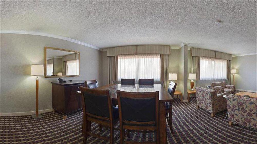 Crowne Plaza Silicon Valley North - Union City By Ihg Εξωτερικό φωτογραφία