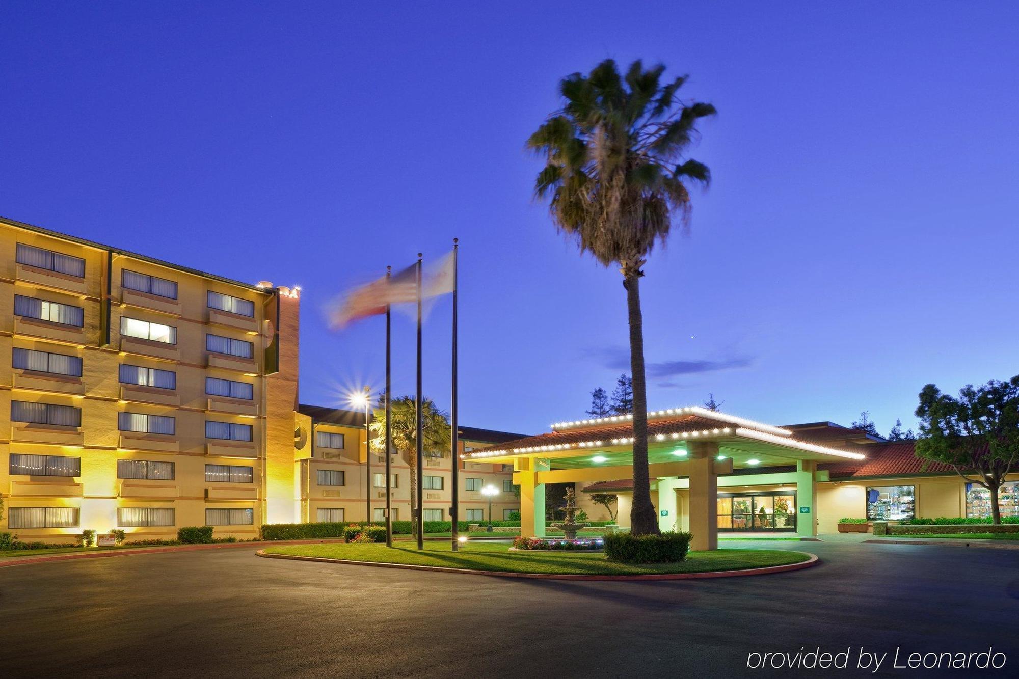 Crowne Plaza Silicon Valley North - Union City By Ihg Εξωτερικό φωτογραφία