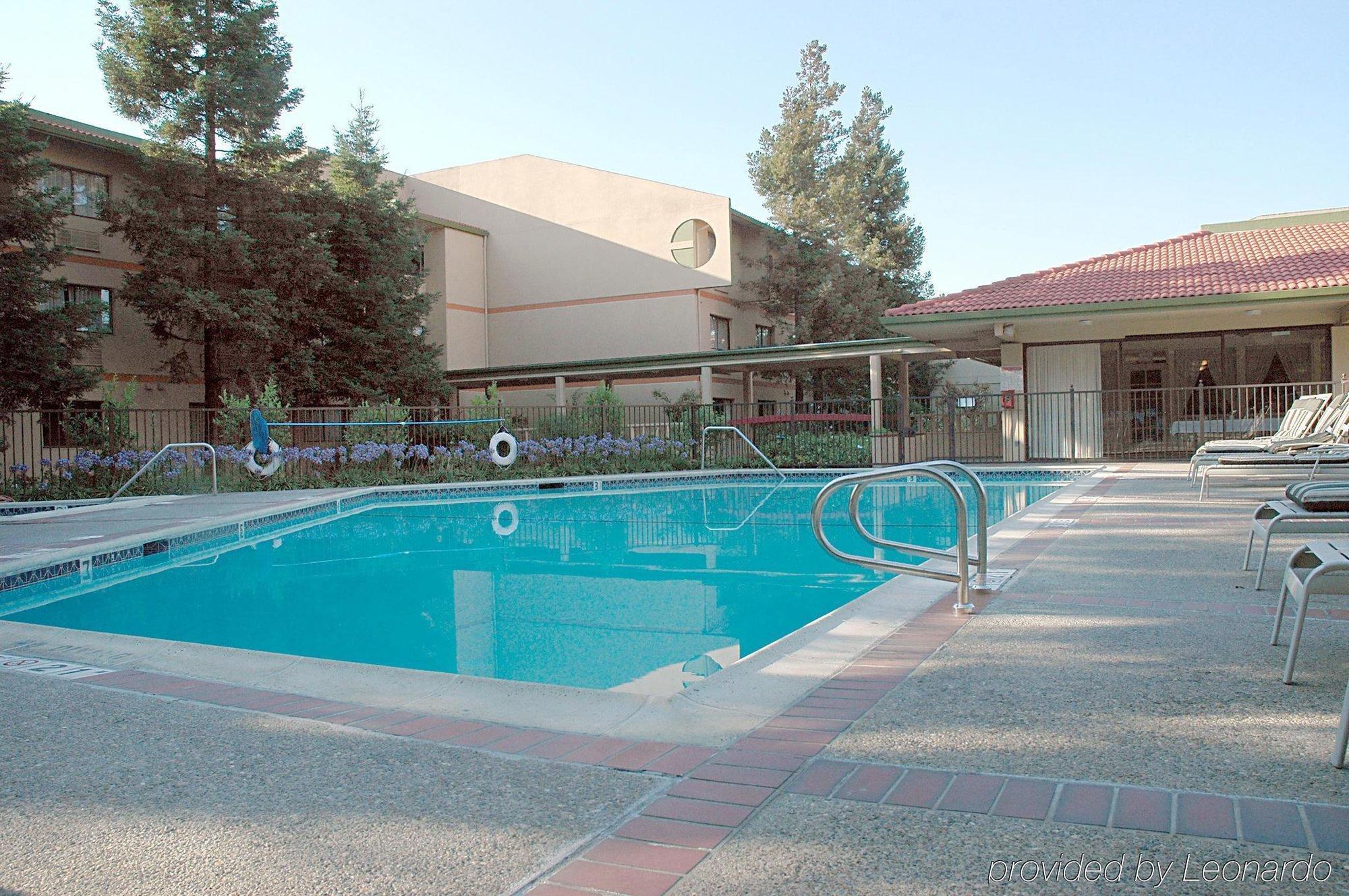 Crowne Plaza Silicon Valley North - Union City By Ihg Εξωτερικό φωτογραφία