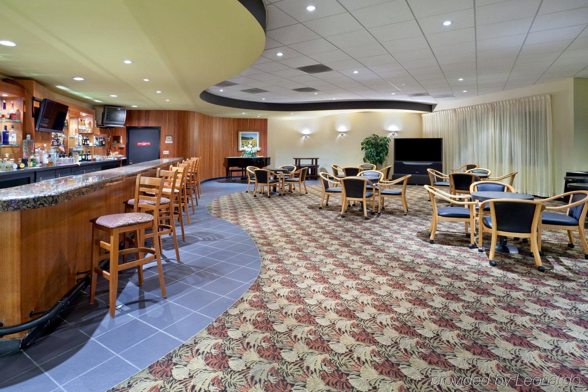 Crowne Plaza Silicon Valley North - Union City By Ihg Εξωτερικό φωτογραφία