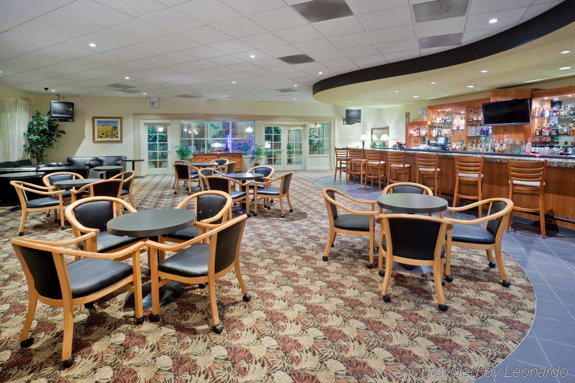 Crowne Plaza Silicon Valley North - Union City By Ihg Εξωτερικό φωτογραφία