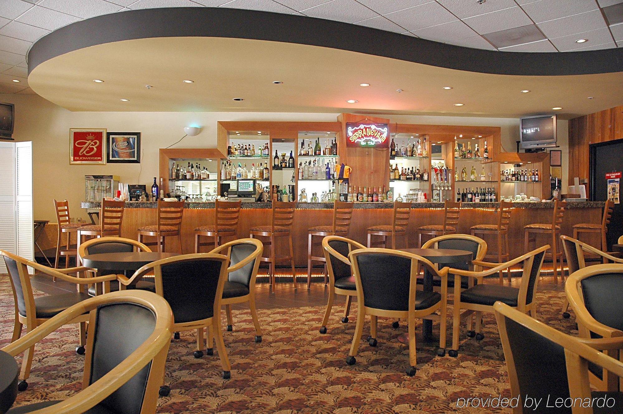 Crowne Plaza Silicon Valley North - Union City By Ihg Εξωτερικό φωτογραφία