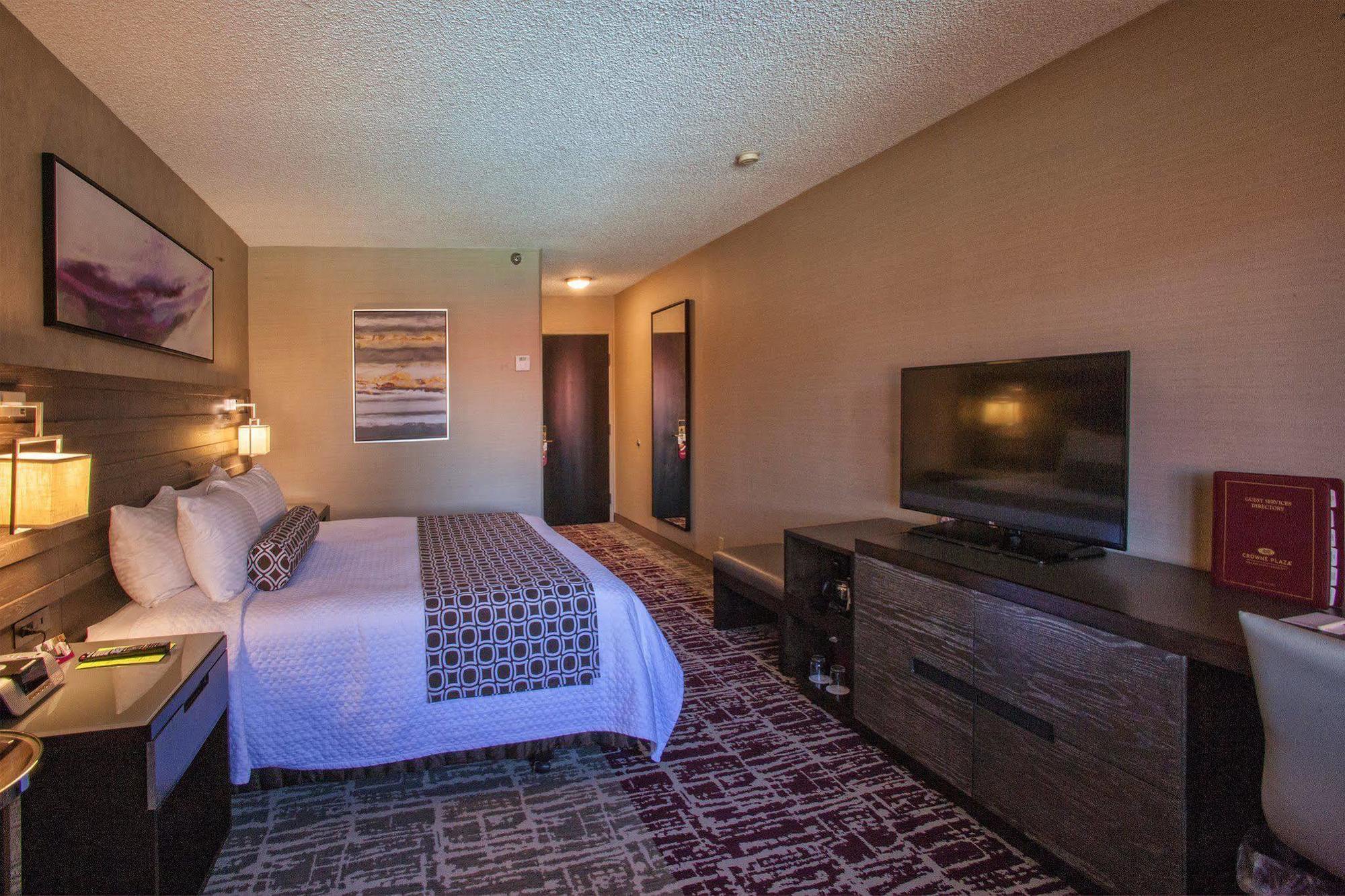 Crowne Plaza Silicon Valley North - Union City By Ihg Εξωτερικό φωτογραφία