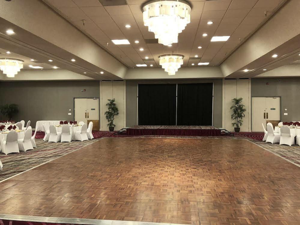 Crowne Plaza Silicon Valley North - Union City By Ihg Εξωτερικό φωτογραφία